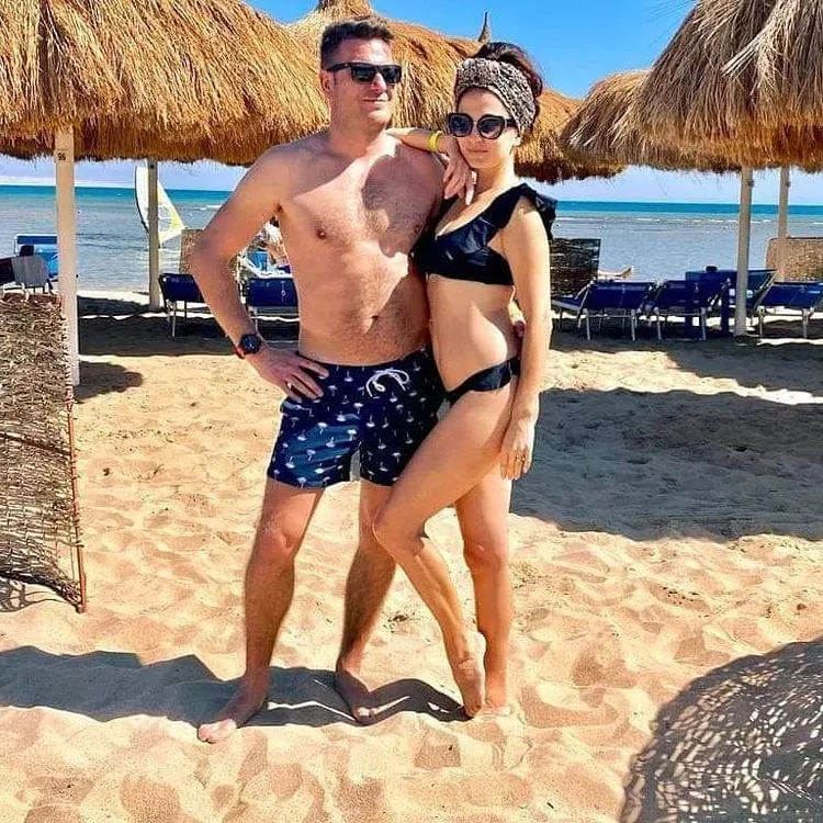 Co za widoki! Gwiazda disco polo - Sylwek z Power Play pokazał się z żoną! Jest piękna!  Między parą widać chemię z daleka!